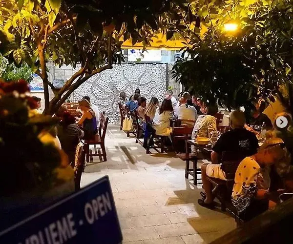 Апартаменты Driftwood Лумбарда