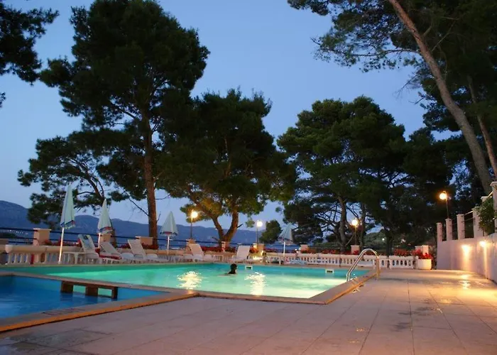 Апартаменты Driftwood Лумбарда